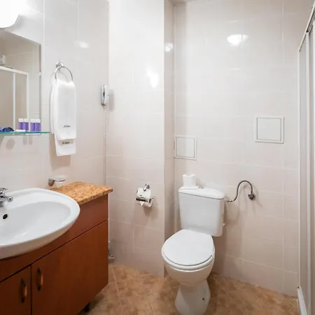 Hotel Sveta 4*