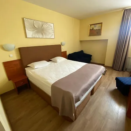 Sveta Hotel